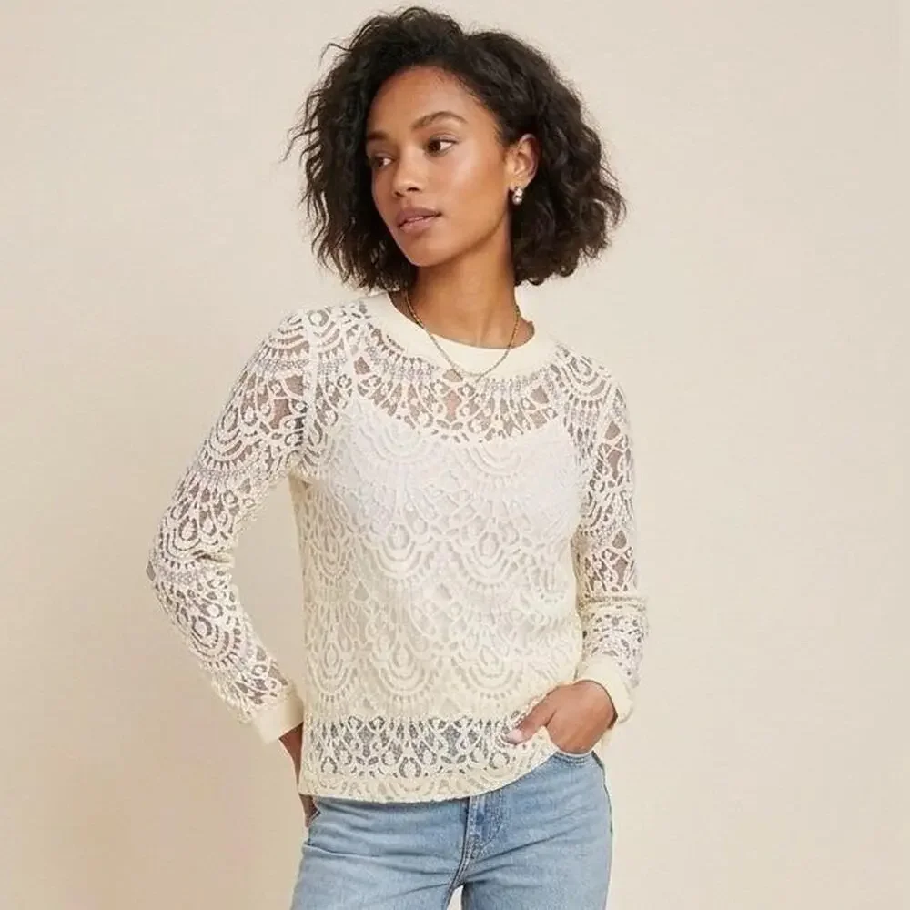 Banana Republic Shirt Womens Medium Ivory Lace Button Back Long Sleeve Sheer Top